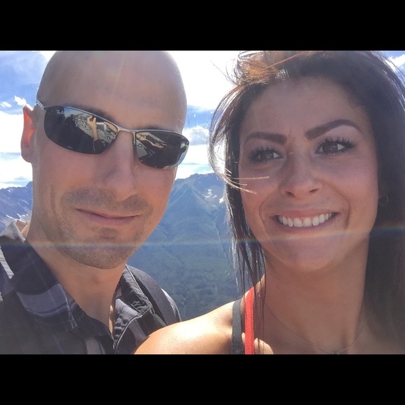 Meet your Posher, Jessica - Picture 1 of 1